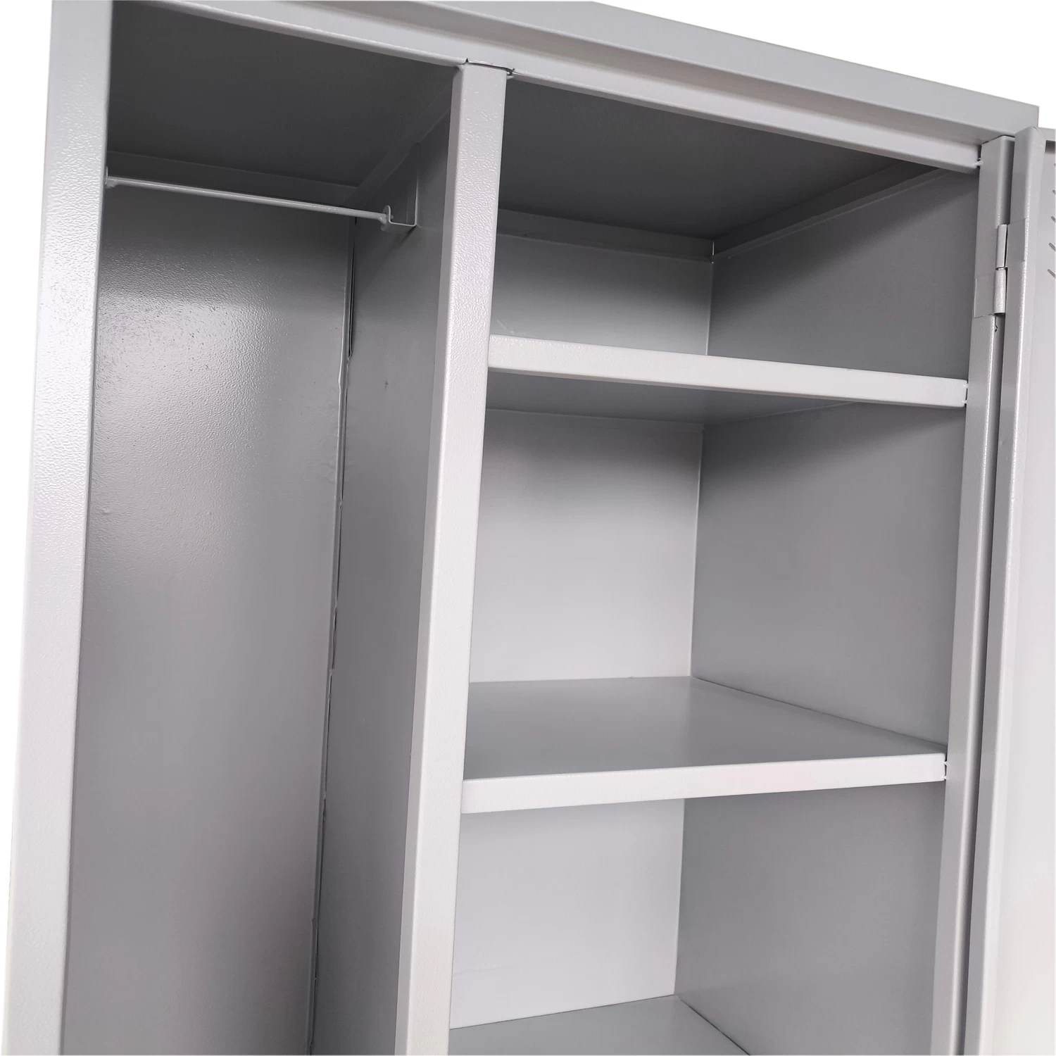 armario de limpeza cinza interno